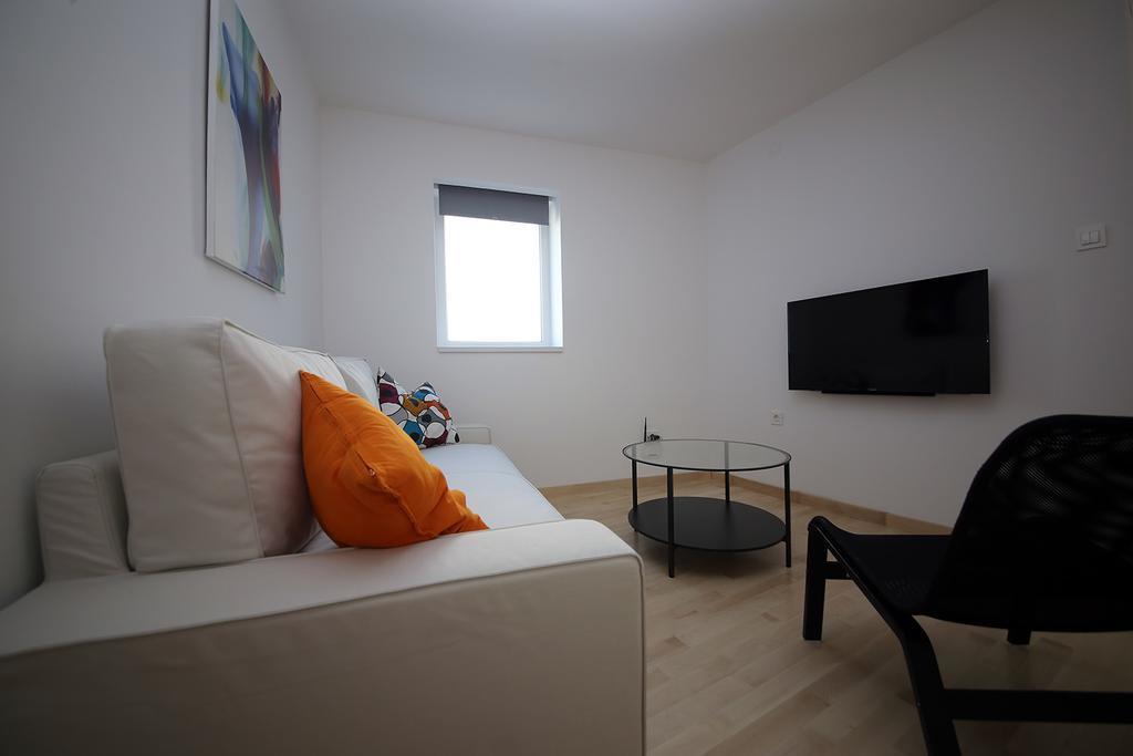 Drance 16 Apartments 셀스 외부 사진